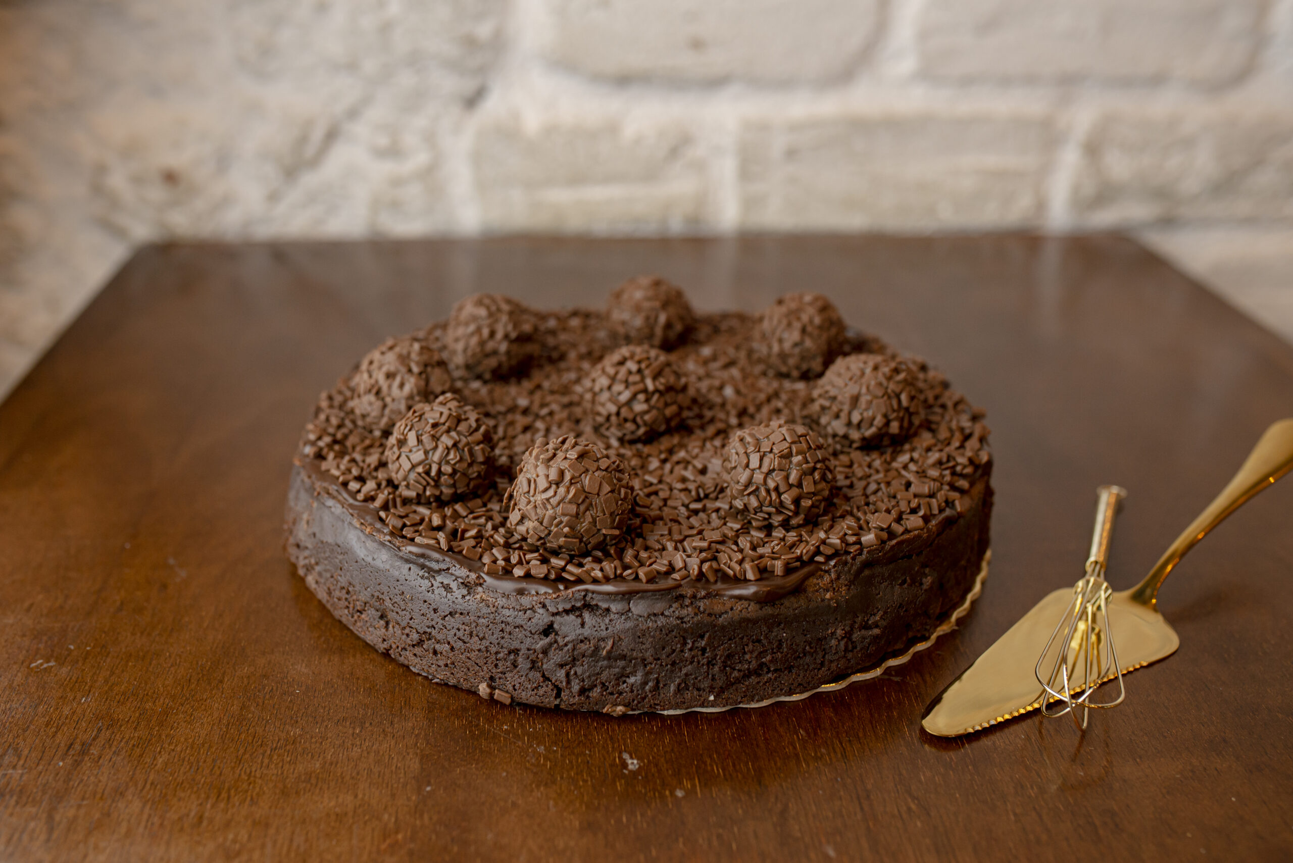 Clássico (Chocolate +Brigadeiros)