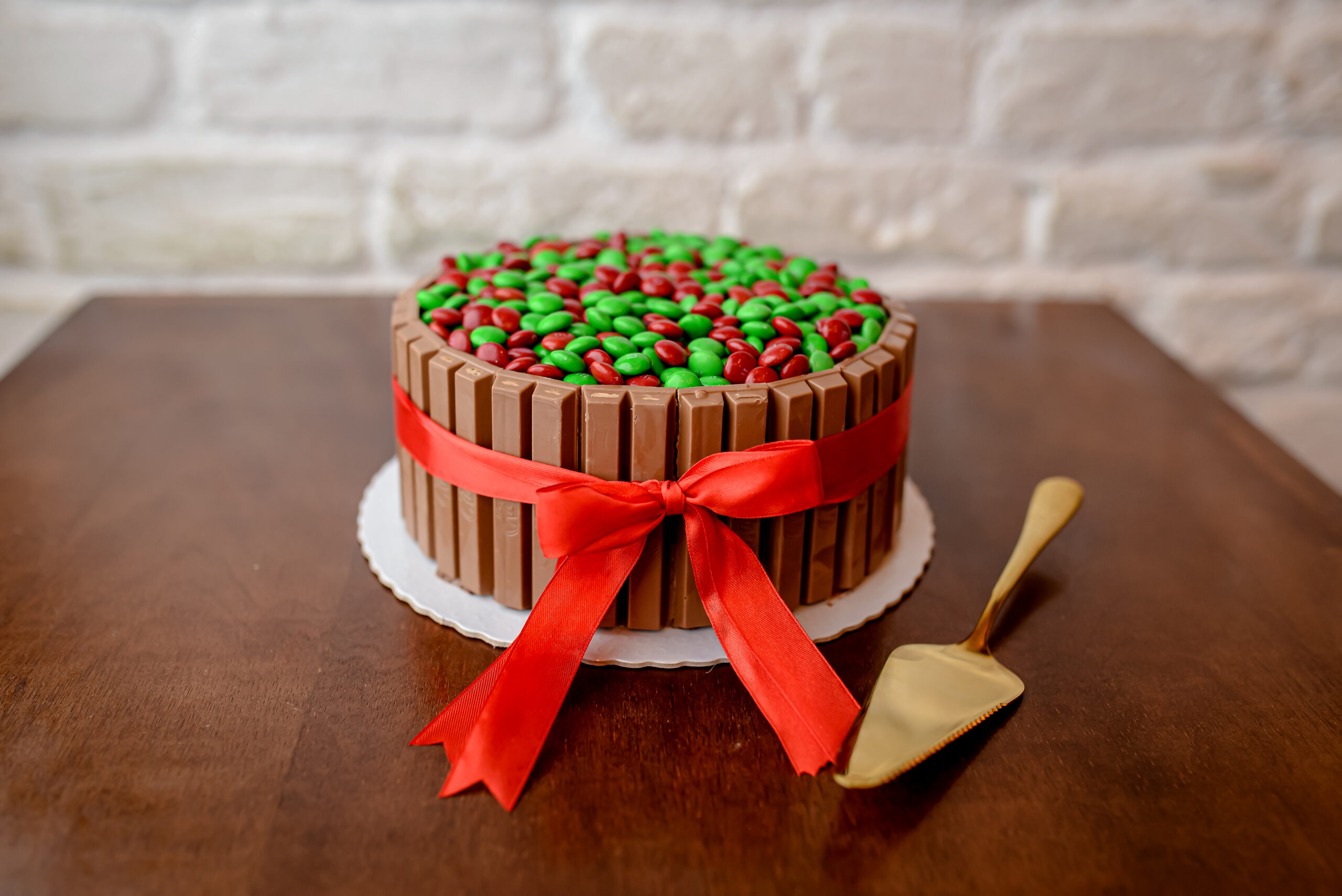 KitKat ao Leite com M&M's 18CM